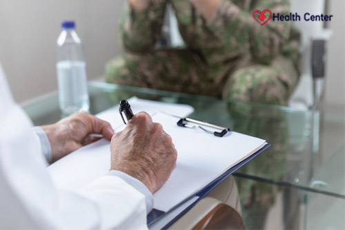 Кто оказывает психологическую помощь участникам СВО<